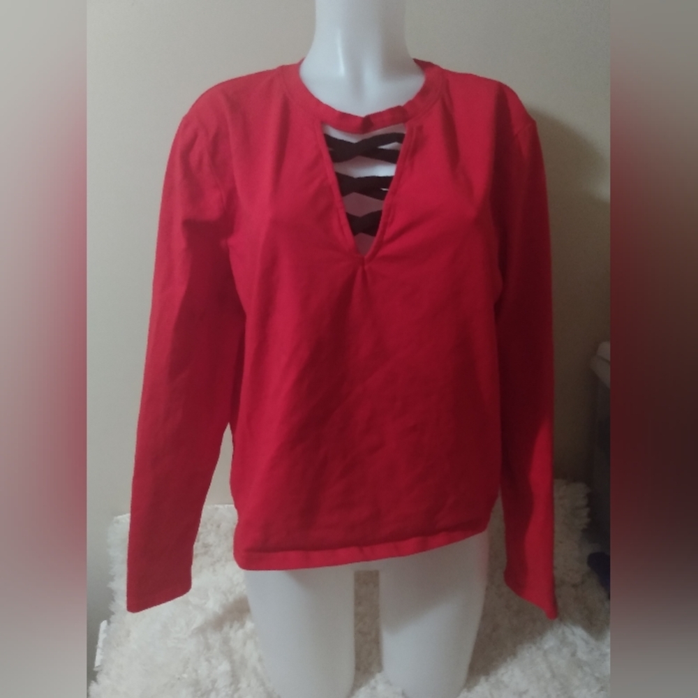 New York & company woman's size XXL red and black long sleeve top